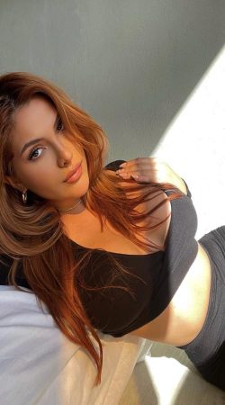 Sofia Carmela la Compagna Ideale per Momenti Indimenticabili